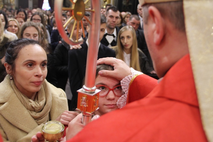 Bierzmowanie w bocheńskiej bazylice - I Msza św.