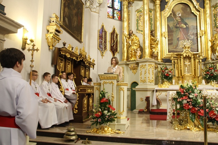 Bierzmowanie w bocheńskiej bazylice - I Msza św.