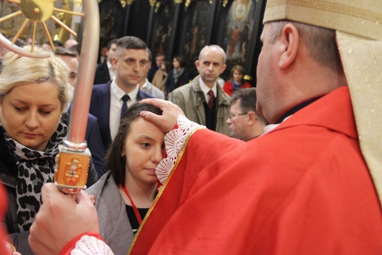 Bierzmowanie w bocheńskiej bazylice - II Msza św. 