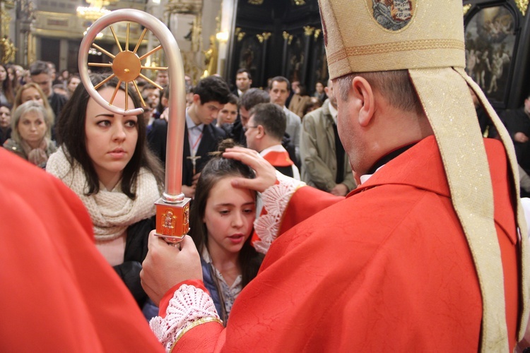 Bierzmowanie w bocheńskiej bazylice - II Msza św. 