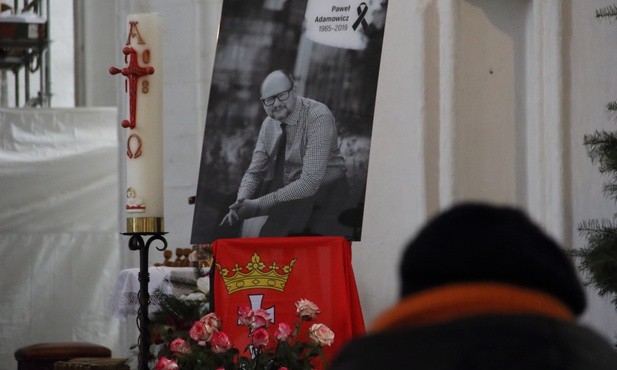 Prokuratura: Zabójca prezydenta Adamowicza będzie obserwowany przez psychiatrów