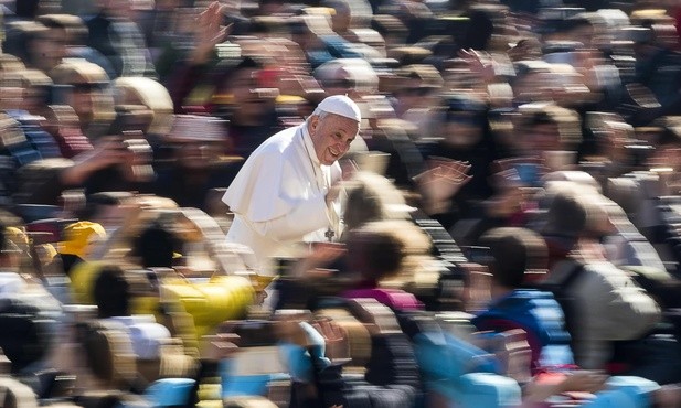 Franciszek: Zwycięstwo Chrystusa jeszcze się w pełni nie dokonało