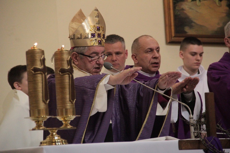 Środa Popielcowa w archidiecezji gdańskiej