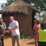 Bp Janusz Ostowski w Togo