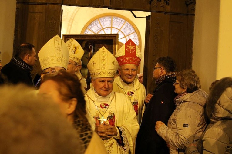 Rozpoczęcie peregrynacji obrazu św. Józefa w bazylice w Kaliszu
