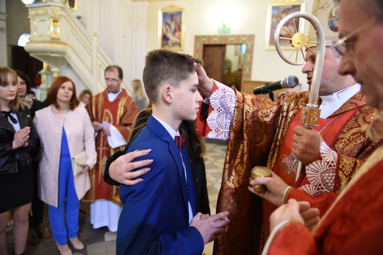 Bierzmowanie w Rzezawie