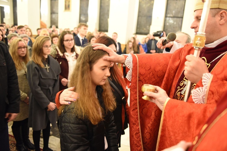 Bierzmowanie u św. Jana Nepomucena w Bochni