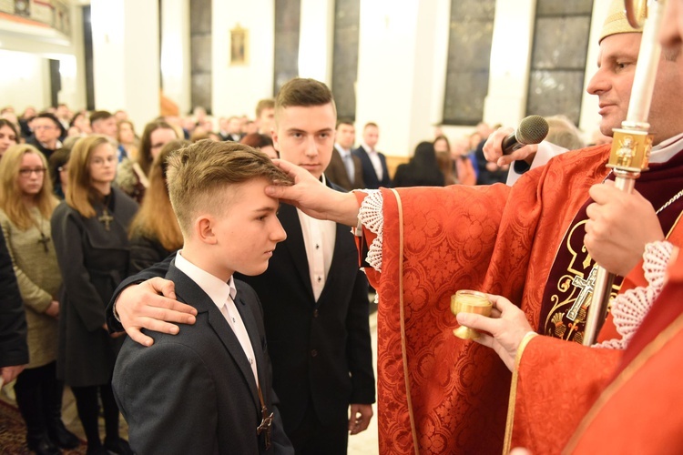 Bierzmowanie u św. Jana Nepomucena w Bochni