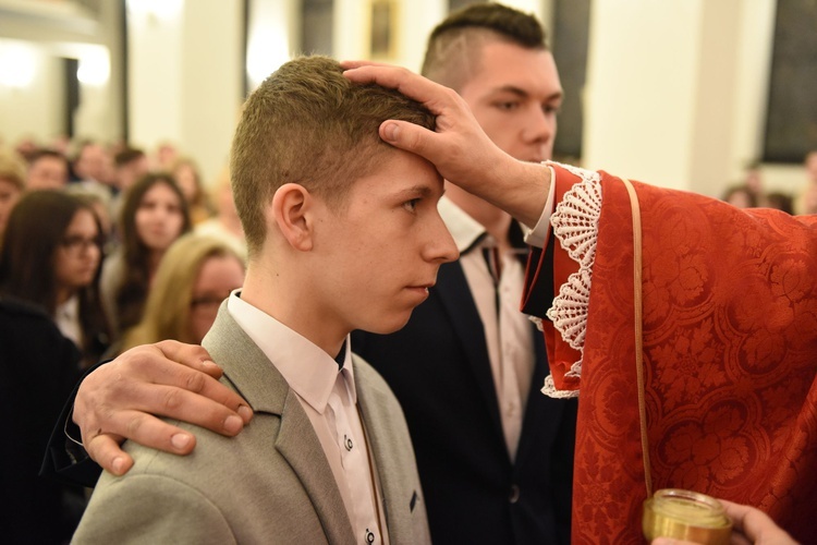 Bierzmowanie u św. Jana Nepomucena w Bochni