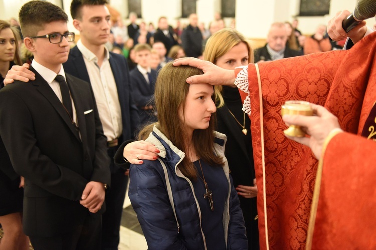 Bierzmowanie u św. Jana Nepomucena w Bochni