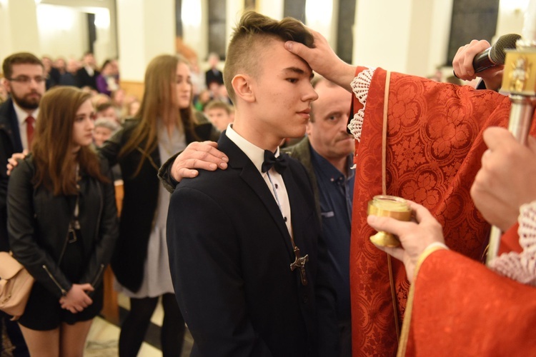 Bierzmowanie u św. Jana Nepomucena w Bochni