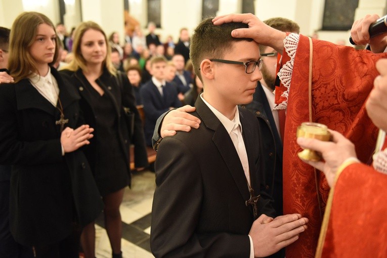 Bierzmowanie u św. Jana Nepomucena w Bochni