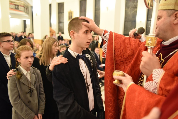 Bierzmowanie u św. Jana Nepomucena w Bochni