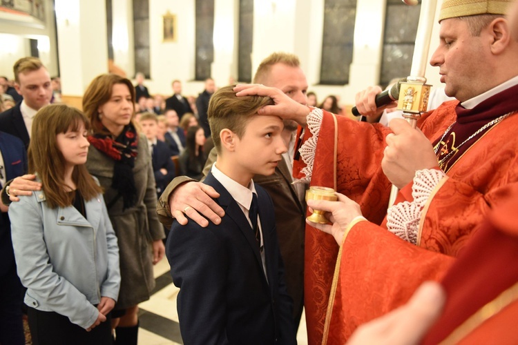 Bierzmowanie u św. Jana Nepomucena w Bochni