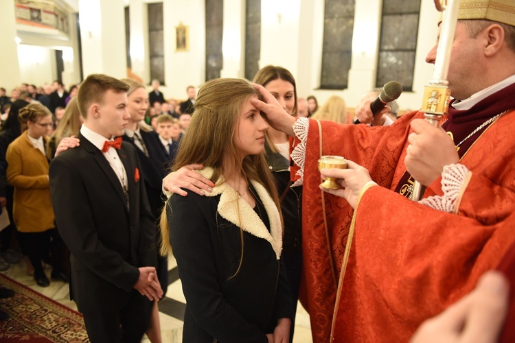 Bierzmowanie u św. Jana Nepomucena w Bochni