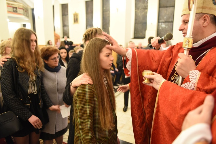 Bierzmowanie u św. Jana Nepomucena w Bochni