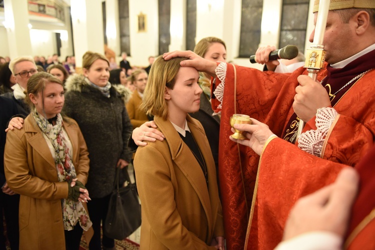 Bierzmowanie u św. Jana Nepomucena w Bochni