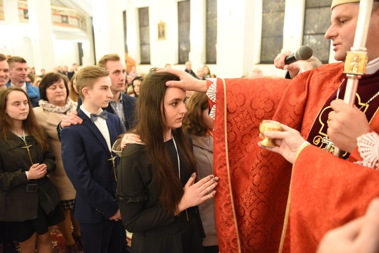 Bierzmowanie u św. Jana Nepomucena w Bochni