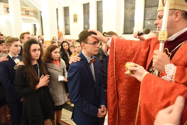 Bierzmowanie u św. Jana Nepomucena w Bochni