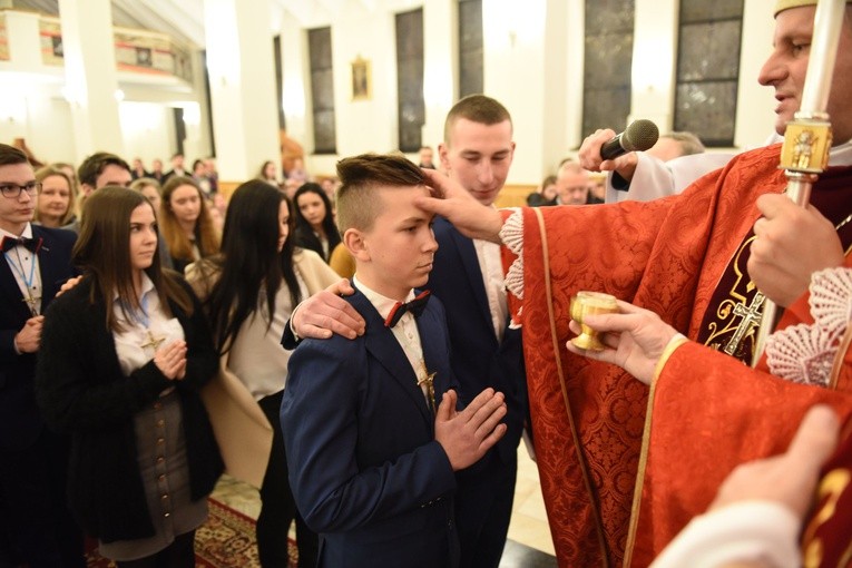 Bierzmowanie u św. Jana Nepomucena w Bochni