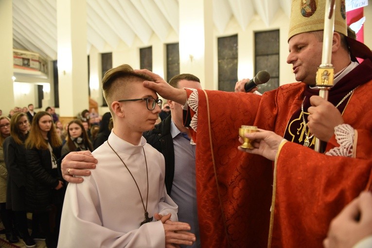 Bierzmowanie u św. Jana Nepomucena w Bochni
