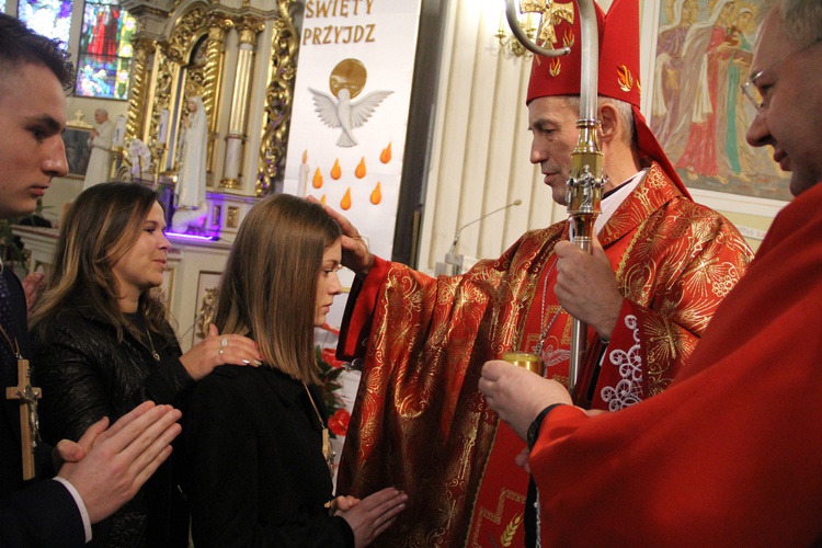 Bierzmowanie w Luszowicach