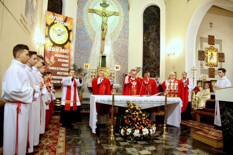 Bierzmowanie w Tarnowie-Krzyżu