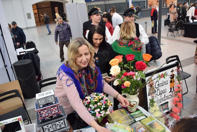 Dzień Kobiet z Łódzką Koleją Aglomeracyjną 