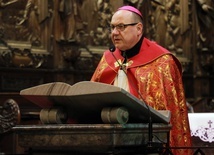 Droga Krzyżowa w intencji ofiar nadużyć seksualnych ze strony duchownych