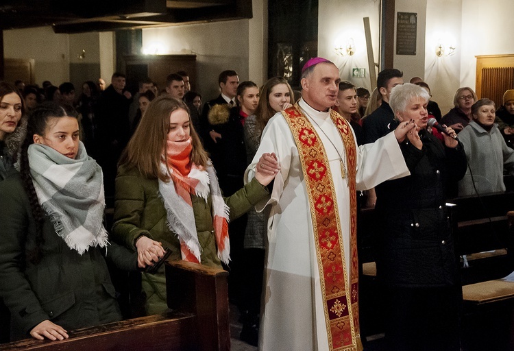 Wielkopostne Czuwanie Młodych w Złocieńcu cz. 2