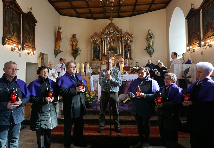 Grupy Modlitwy Ojca Pio na skupieniu w Kozłowie 