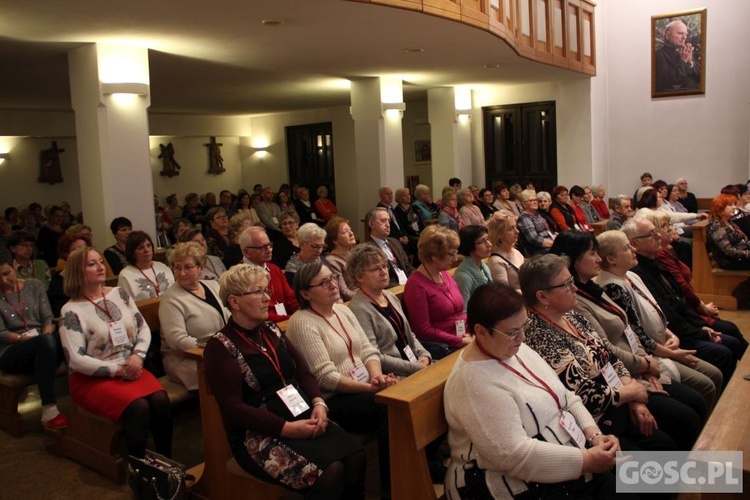 Rekolekcje Parafialnych Zespołów Caritas w Głogowie