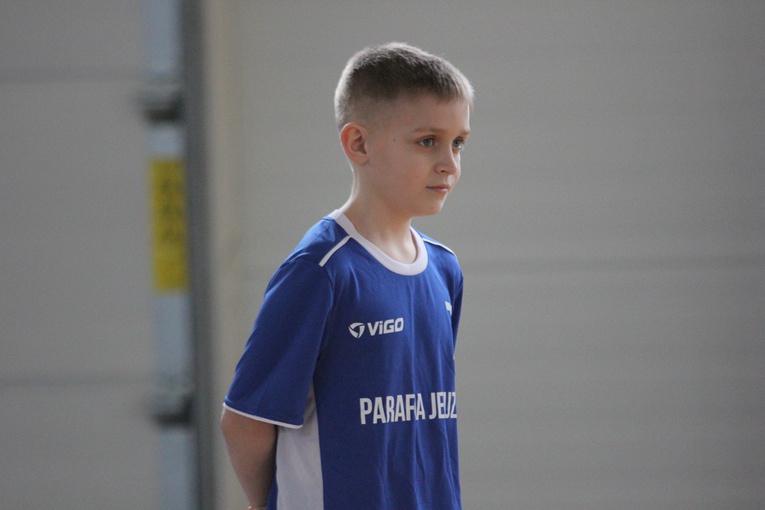 XV Grand Prix Diecezji Łowickiej LSO w Piłce Nożnej Halowej o Puchar Biskupa Łowickiego - cz. 1