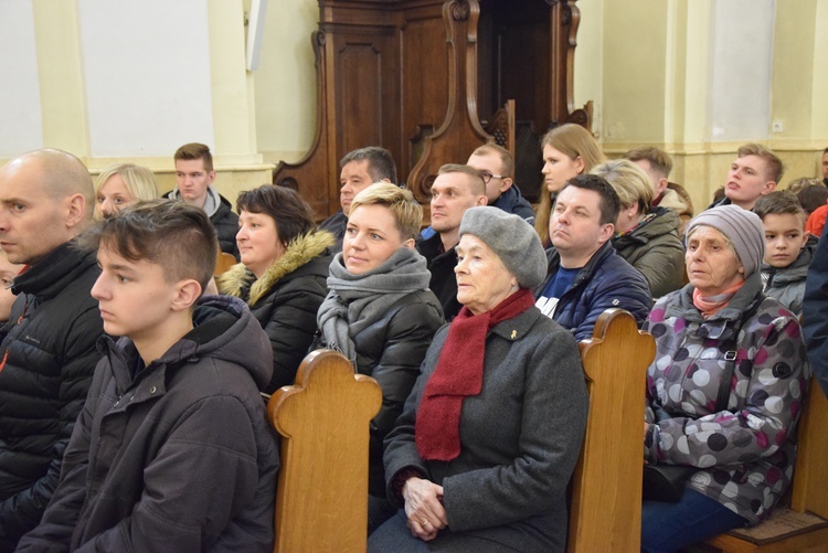 XV Grand Prix Diecezji Łowickiej LSO w Piłce Nożnej Halowej o Puchar Biskupa Łowickiego - cz. 1