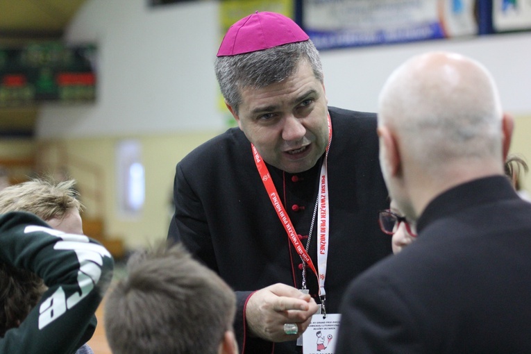 XV Grand Prix Diecezji Łowickiej LSO w Piłce Nożnej Halowej o Puchar Biskupa Łowickiego - cz. 2