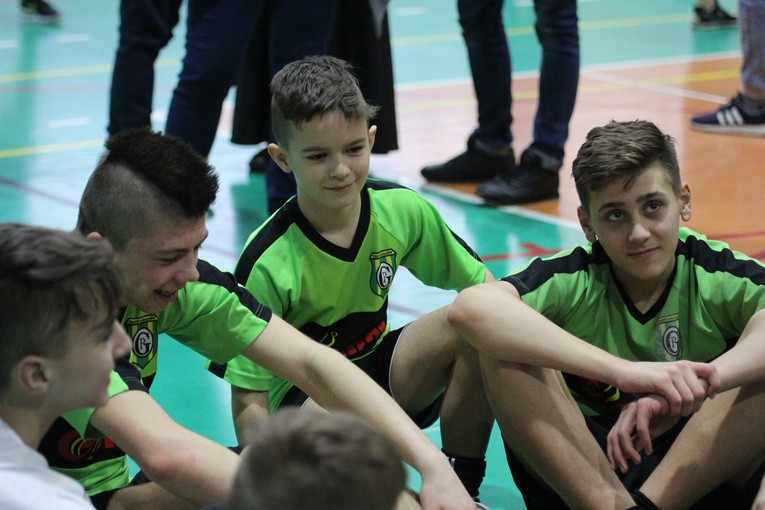 XV Grand Prix Diecezji Łowickiej LSO w Piłce Nożnej Halowej o Puchar Biskupa Łowickiego - cz. 2