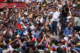 Juan Guaido podczas wiecu w Caracas, 9 marca