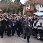 Ostatnie pożegnanie dobrego kapłana 