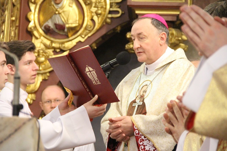 Grupy Modlitewne o. Pio w Nowym Sączu