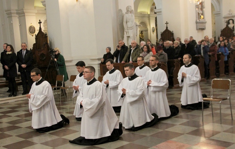 Obłóczyny w seminarium