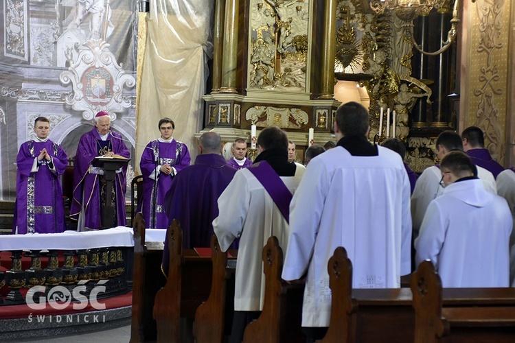 Posługa lektoratu w diecezji świdnickiej