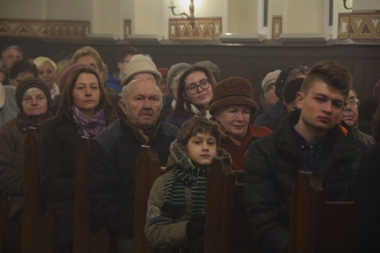 Poświęcenie ołtarza w Mokrem