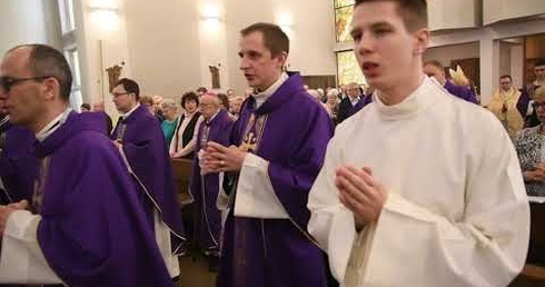 Rozpoczęcie Mszy św. w kaplicy seminaryjnej - 10 marca