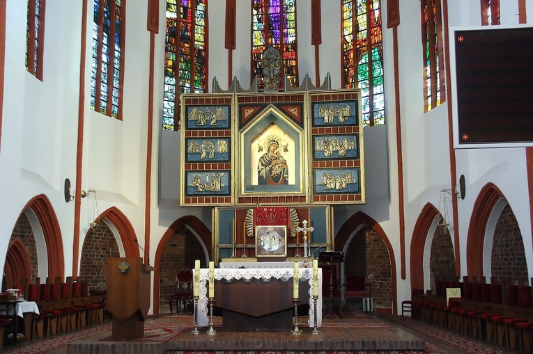 Poświęcenie kościoła Mariackiego w Słupsku