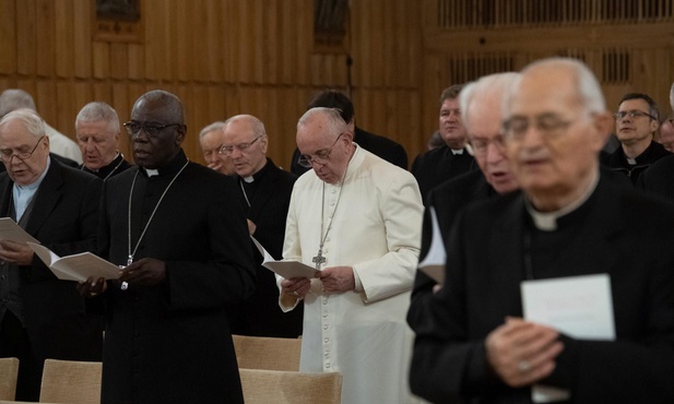 O. Cantalamessa: Wejść w siebie, aby spotkać żywego Boga