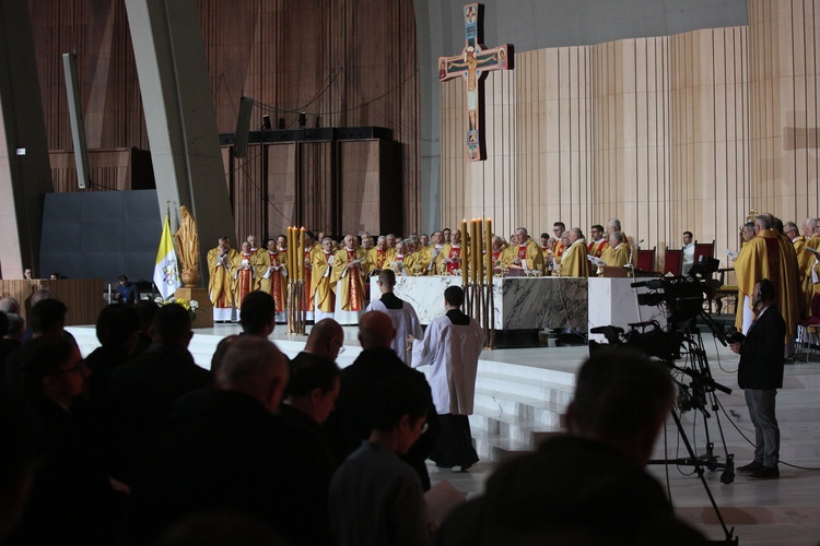 Świeca Niepodległości dla papieża Franciszka