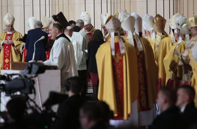 Świeca Niepodległości dla papieża Franciszka