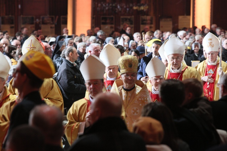 Świeca Niepodległości dla papieża Franciszka