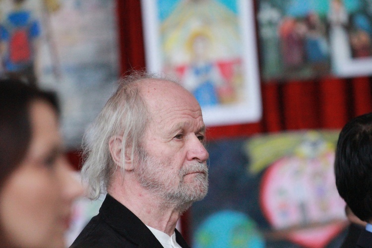 Karolino świeć nam przykładem