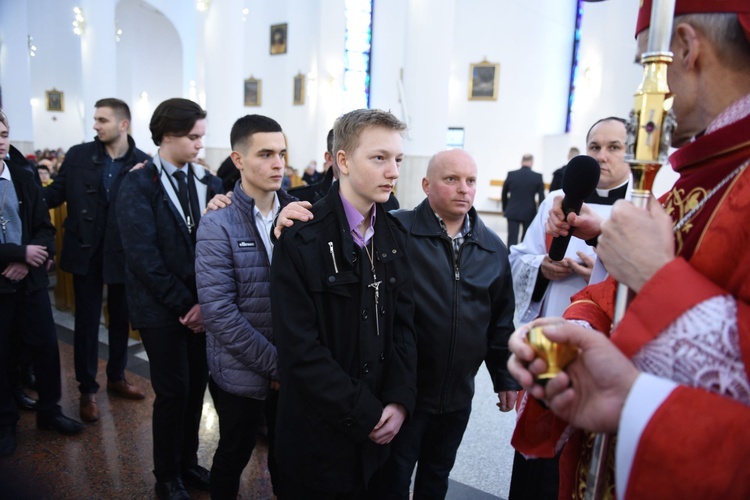 Bierzmowanie w kościele bł. Karoliny w Tarnowie